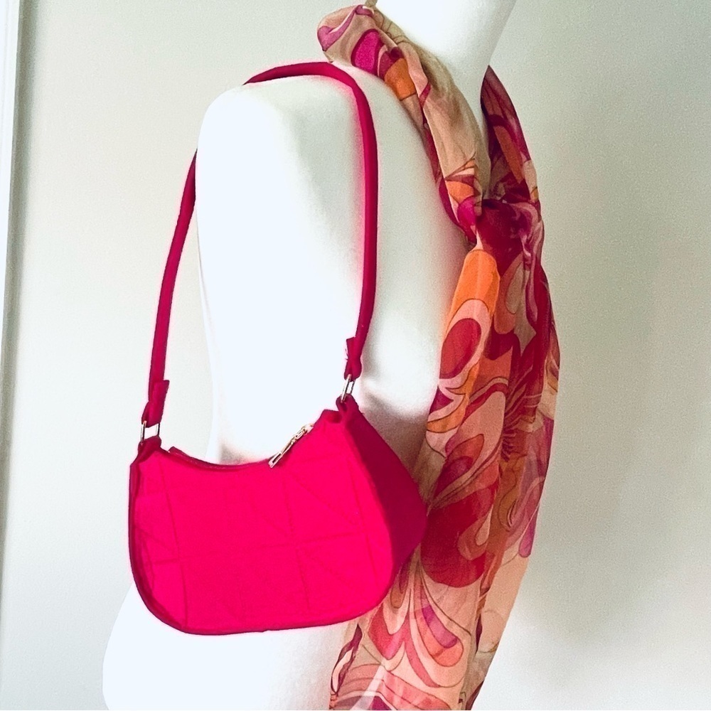 NWOT Barbie Style Hot Neon Pink Shoulder Bag Purse for Girls